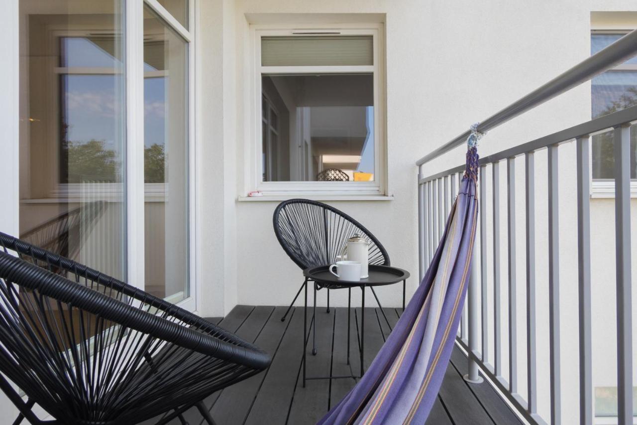 Modern Gdynia Apartment With Balcony & Parking By Noclegi Renters Exterior foto